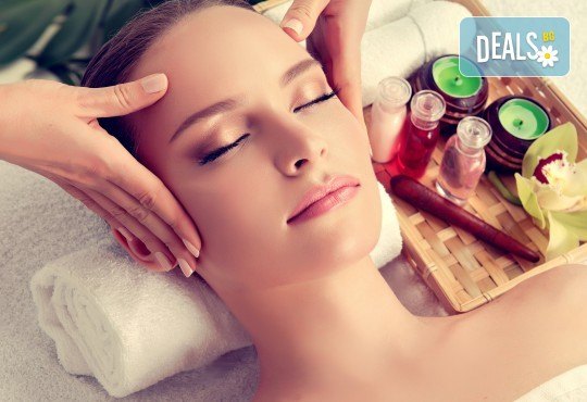 60-минутна луксозна златна терапия за лице, комбинирана с релаксиращи масажни техники, в Anima Beauty&Relax! - Снимка 4