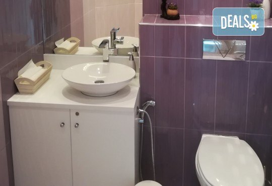 Обстоен дентален преглед, почистване на зъбен камък и зъбна плака с ултразвук и полиране с Air Flow в Deckoff Dental - Снимка 10