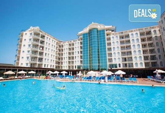 Ранни записвания за лято 2019 в Дидим, Турция! 7 нощувки на база All Inclusive в хотел Didim Beach Resort Aqua & Elegance Thalasso 5*, възможност за транспорт! - Снимка 1