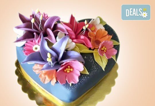 За кумовете! Празнична торта Честито кумство с пъстри цветя, дизайн сърце, романтични рози, влюбени гълъби или др. от Сладкарница Джорджо Джани - Снимка 11
