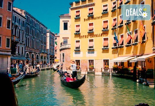 Посетете приказния Карнавал във Венеция през февруари! 2 нощувки със закуски в хотел 3* в Лидо ди Йезоло, транспорт и възможност за посещение на Верона и Падуа! - Снимка 7
