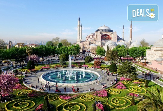 Фестивал на лалето в Истанбул 2019 от Варна и Бургас, с Караджъ Турс! 2 нощувки със закуски, хотел 4*, транспорт, екскурзовод, посещение на Емирган Парк, посещение на Одрин - Снимка 5