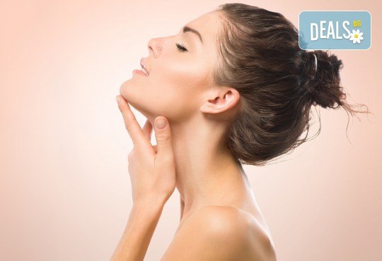 Медицински микронидълинг на лице с колаген, хиалуронова киселина или ботокс ефект с DERMA PEN + бонус: ампула с ДНК комплекс за силна регенерация и Бонус: ампула с ДНК комплекс за силна регенерация от Центрове Енигма! - Снимка 2