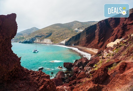 Есенна екскурзия до приказния остров Санторини! 4 нощувки със закуски, транспорт и посещение на Атина! - Снимка 4