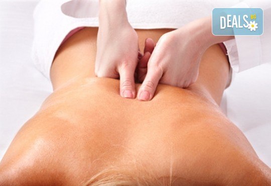 Преглед от професионален физиотерапевт, 70 минутен лечебен масаж при дискова херния + лазертерапия или инверсионна терапия в студио Samadhi! - Снимка 3