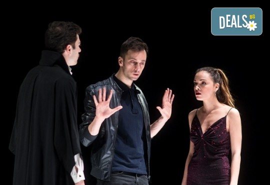 Гледайте Бойко Кръстанов, Александър Хаджиангелов, Михаил Билалов в Петел на 23.02. от 19 ч. в Младежки театър, билет за един! С номинация за Аскер 2018! - Снимка 3
