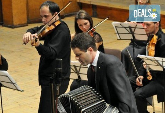 Танго и салса! Горещи ритми с виртуозните Леонардо Санчес - китара, Матиас Гонзалес - бандонеон и Кварто Квартет! На 23.02. от 19 ч. в Зала „България”, билет за един! - Снимка 2