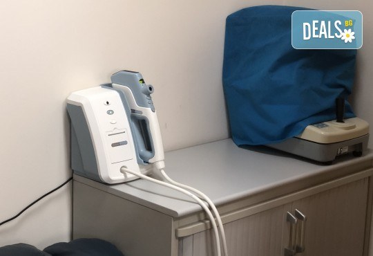 Компютърно изследване на рефракцията, изследване на зрителна острота и изписване на рецепта за оптична корекция (очила) в МЦ Хелт! - Снимка 6