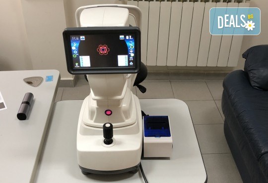 Компютърно изследване на рефракцията, изследване на зрителна острота и изписване на рецепта за оптична корекция (очила) в МЦ Хелт! - Снимка 7