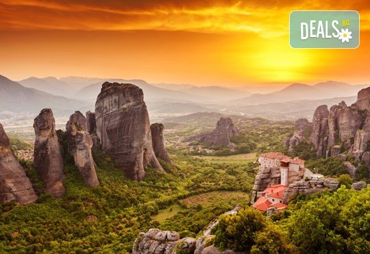 Екскурзия до Солун, Олимпийската ривиера и Метеора, със Запрянов Травел! 2 нощувки със закуски, транспорт, водач, програма в Солун и посещение на Великия Метеор - Снимка 2