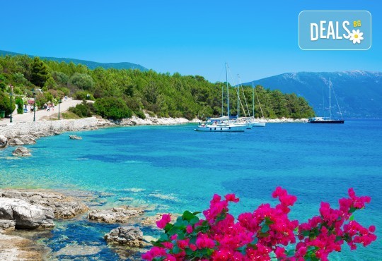 Септемврийски празници на остров Лефкада, Гърция! 3 нощувки със закуски, транспорт и водач от Запрянов Травел! - Снимка 1