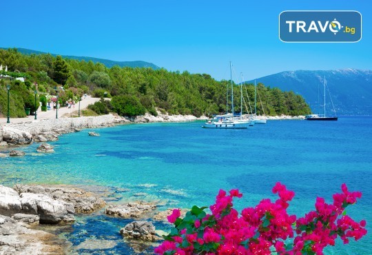 Септемврийски празници на остров Лефкада, Гърция! 3 нощувки със закуски, транспорт и водач от Запрянов Травел! - Снимка 1