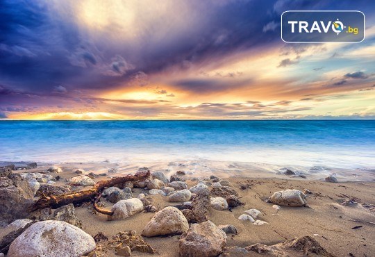 Септемврийски празници на остров Лефкада, Гърция! 3 нощувки със закуски, транспорт и водач от Запрянов Травел! - Снимка 5