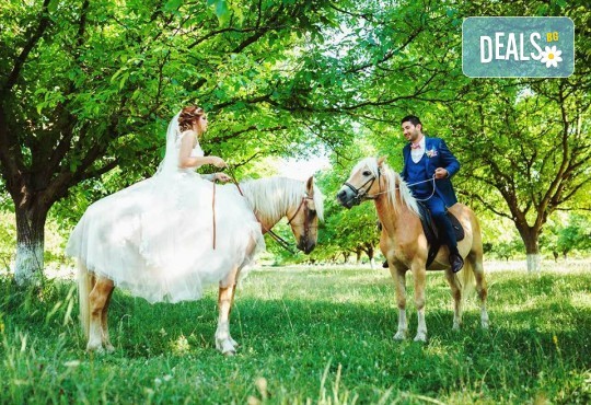 Урок по езда сред природата за двама с инструктор и екипировка от Ранчо Thracian Spirits! - Снимка 1