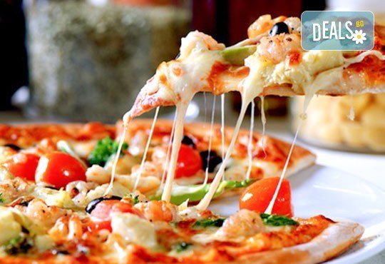 Опитайте най-вкусната пица в София! Заповядайте в ресторант Felicita by Leo's и вземете изкусителна италианска пица с кашкавал по Ваш избор! - Снимка 1