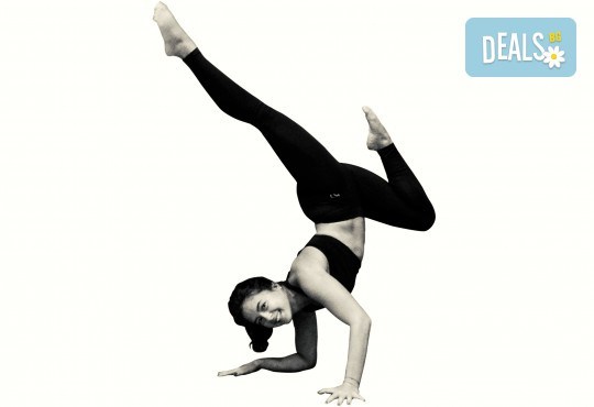 Хармония за тялото и ума! 2 или 4 посещения на йога със Здравка Будинова в Sofia International Music & Dance Academy! - Снимка 3