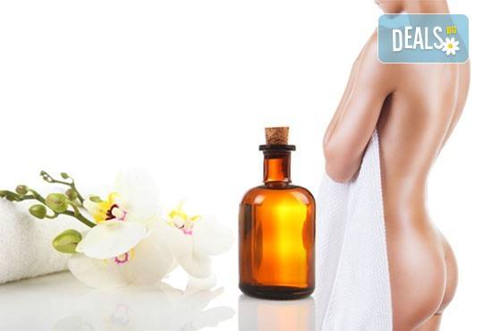 Вакуум масаж, радиочестотен лифтинг и вибромасаж с антицелулитно олио на зона по избор в салон за красота Incanto Dream! - Снимка 2