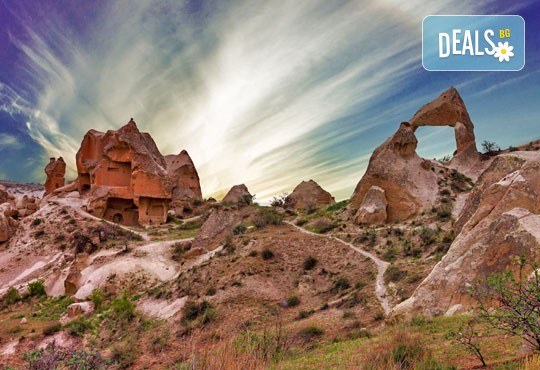 Екскурзия за Майските празници до Кападокия, Истанбул и Анкара, Турция! 4 нощувку със закуски и 1 вечеря, транспорт, посещение на мол Форум и подземния град Каймаклъ! - Снимка 5