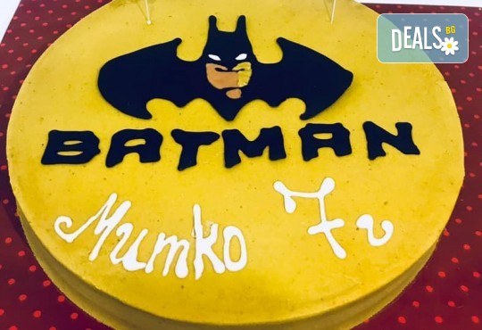 Красива и полезна тематична торта за Вашия малчуган! Сурова торта, без глутен и животински продукти, с вкус по избор, рисунка, весели фигурални декорации и надпис от Сладкишница Хенди Кенди! - Снимка 13