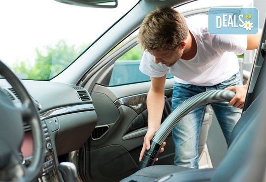 Цялостно машинно пране и подсушаване на салон на автомобил на Ваш адрес от Професионално почистване ЕТ Славия! - Снимка 2