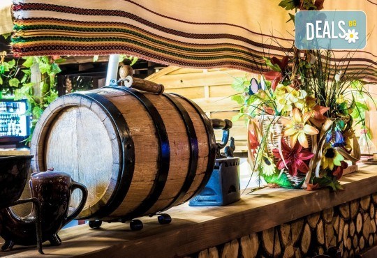 Платете 10 и хапнете за 20 лева традиционни български ястия по избор от цялото меню на Иванова Механа! - Снимка 8