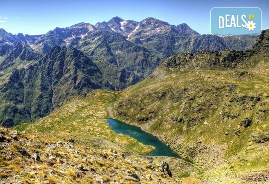 Ранни записвания за екскурзия до Андора през септември! 4 нощувки със закуски и вечери в Hotel Panorama 4*, самолетни билети и трансфери, индивидуална програма от Маджестик Турс! - Снимка 4