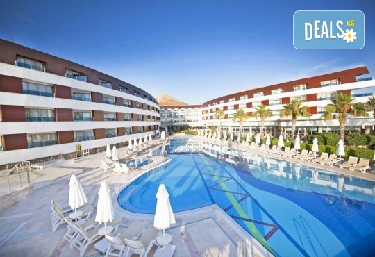 Ранни записвания почивка в Grand Park Bodrum 5*, Турция! 4, 5 или 7 нощувки на база Ultra All Inclusive, безплатно за дете до 12.99г., възможност за транспорт - Снимка 2