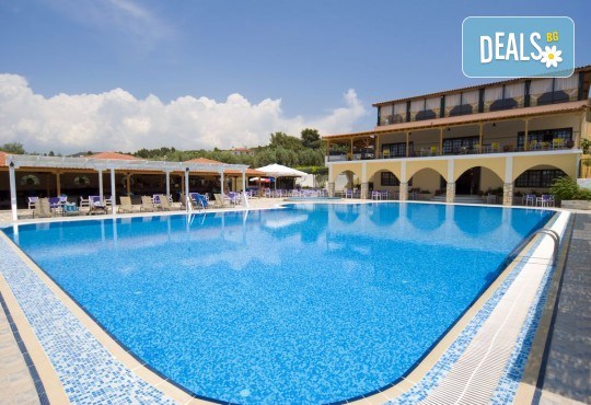All inclusive почивка за 24 май в Гърция, Халкидики! 3 нощувки All във Village Mare 4*, Ситония, транспорт и водач от Травел Мания! - Снимка 10