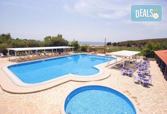 All inclusive почивка за 24 май в Гърция, Халкидики! 3 нощувки All във Village Mare 4*, Ситония, транспорт и водач от Травел Мания! - Снимка 11