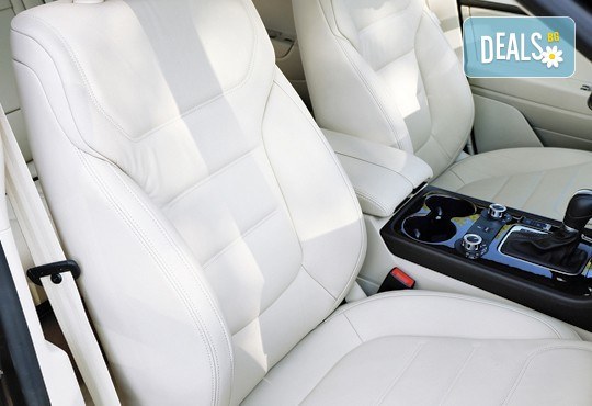 Цялостна грижа за Вашия автомобил! Пастиране, полиране и външно или комплексно измиване в сервиз Автомакс 13! Предплатете! - Снимка 2