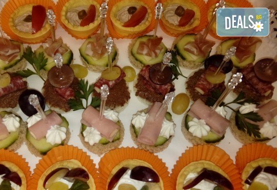 Вземете 86 броя вкусни и ароматни коктейлни хапки микс за всеки повод и 50% отстъпка за вкусотиите на кулинарна работилница Деличи! - Снимка 9