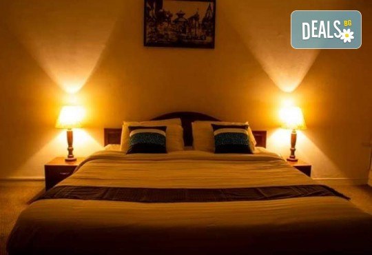 Пътуване до Непал с водач с български език! Самолетен билет, летищни такси и включен багаж, всички трансфери, 9 нощувки пълен пансион, екскурзии, входни такси, възможност за полет над Еверест - Снимка 9