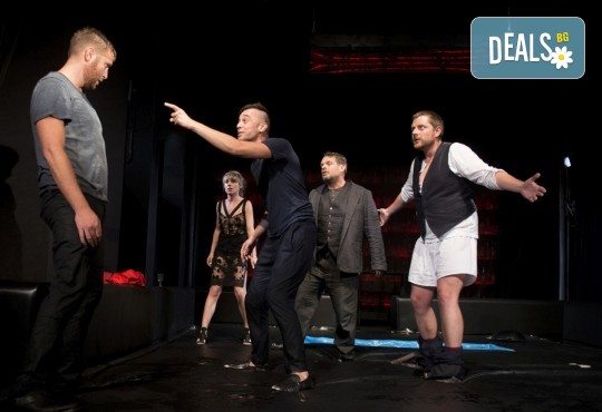 На 17-ти април (сряда) гледайте Пияните с Весела Бабина, Геро и Анастасия Лютова в Малък градски театър Зад канала! - Снимка 4