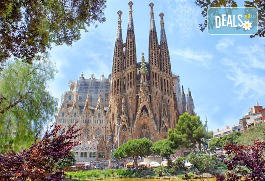 Екскурзия до Барселона и Перлите на Средиземноморието: Коста Брава, Верона, Кан, Ница и Любляна! 7 нощувки със 7 закуски и 3 вечери, транспорт и екскурзовод! - Снимка 2