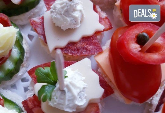 Поднесете на гостите 120 хапки с биволско сирене, прошуто, жълти сиренца и ягодки от My Style Event! - Снимка 5