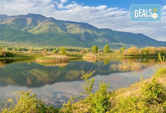 Магията на Северна Гърция! 1 нощувка със закуска в Серес, транспорт, посещение на Драма, ез. Керкини и пещерата Алистрати! - Снимка 3