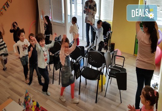 Парти Направи си сам! Над 2 часа детски рожден ден за 15 деца: включена зала, украса, напитки и възможност за лично планиране на партито в Детски център Щастливи деца! - Снимка 18