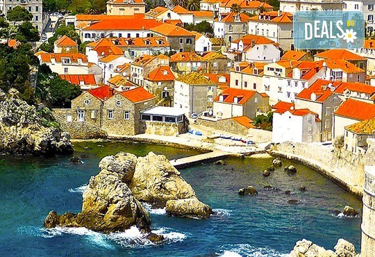 През септември или октомври до Будва, Требине, Мостар, Сараево и Дубровник - 4 нощувки със закуски, транспорт, бонус: посещения на Каменград, Дървенград и Вишеград! - Снимка 9