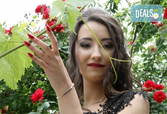 За вас, абитуриенти! Цялостно фото и видео заснемане с неограничен брой кадри, АРТ фотосесия, Full HD видео, GoPro, фото книга и ПОДАРЪЦИ! - Снимка 9