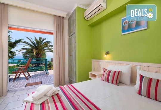 Специални цени за почивка на о. Тасос за юни или период по избор с ТА Солвекс! 7 нощувки със закуски и вечери в Christos Studios 2*, Лименария, транспорт - Снимка 5