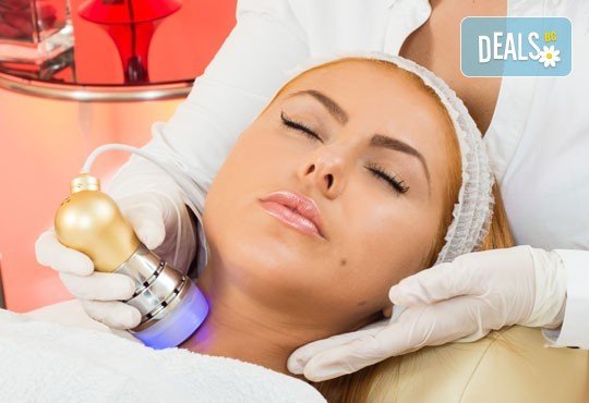 Диамантено микродермабразио и кислородна мезотерапия с ампула хиалуронова киселина и подарък: биолифтинг в Студио за красота Beauty Star до Mall of Sofia! - Снимка 2