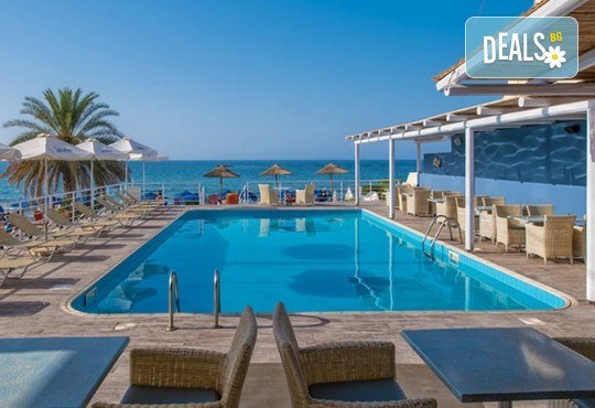 Ранни записвания за почивка на о. Крит, чартърна програма, с ТА Солвекс! Самолетен билет, летищни такси, багаж, трансфер, 7 нощувки със закуски и вечери в Stalis Hotel 3* - Снимка 1