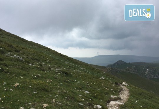 Двудневна екскурзия през юни до Райското пръскало и връх Ботев! 1 нощувка в хижа Рай, транспорт и планински водач! - Снимка 5