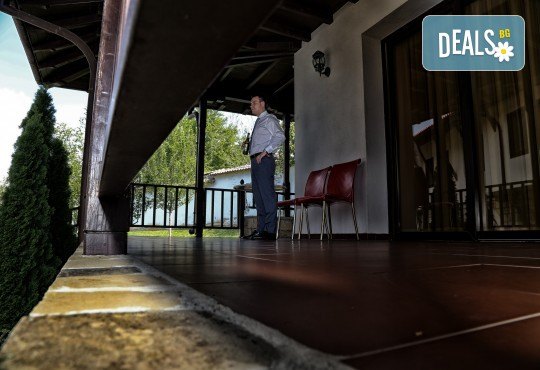 Фото и видео заснемане на сватбено тържество, промо пакет: цялостно фотозаснемане, видеозаснемане, фотосесия, ефектни кадри с камера GoPro, видеоклип и подарък - Снимка 7