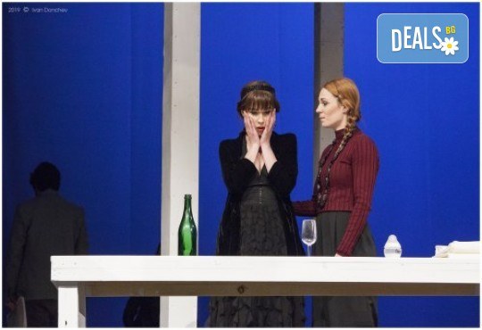 Гледайте премиера за сезона в Театър София! Любими актьори в постановката на Нина Рейн - СЪГЛАСИЕ, на 25.05. от 19 ч., билет за един - Снимка 3