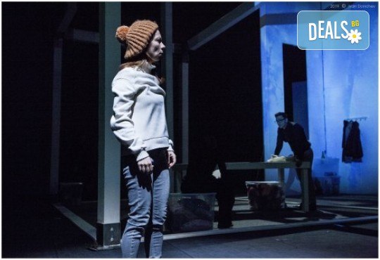 Гледайте премиера за сезона в Театър София! Любими актьори в постановката на Нина Рейн - СЪГЛАСИЕ, на 25.05. от 19 ч., билет за един - Снимка 6