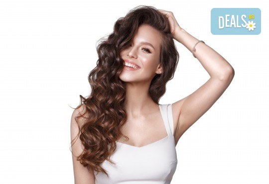 Подстригване, терапия с маска и прическа със сешоар в Студио за красота BEAUTY STAR до Mall of Sofia! - Снимка 1