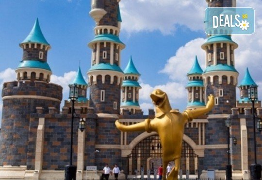 За Деня на детето - в Истанбул и мега парк Виаленд, с Караджъ Турс! 2 нощувки със закуски, транспорт, посещение на Виаленд и Миниатюрк! - Снимка 1