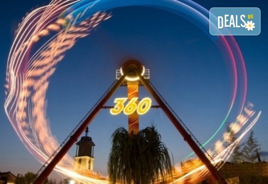 За Деня на детето - в Истанбул и мега парк Виаленд, с Караджъ Турс! 2 нощувки със закуски, транспорт, посещение на Виаленд и Миниатюрк! - Снимка 2