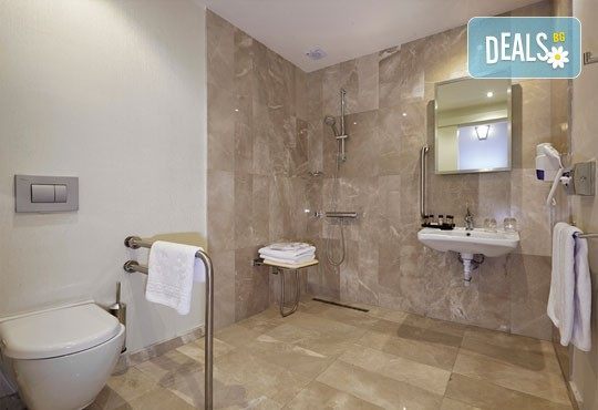 Почивка през май или септември в Дидим, Турция! Ramada Resort Hotel Akbuk 4+*, 5 или 7 нощувки All Inclusive, безплатно за дете до 13 г. и възможност за транспорт! - Снимка 8
